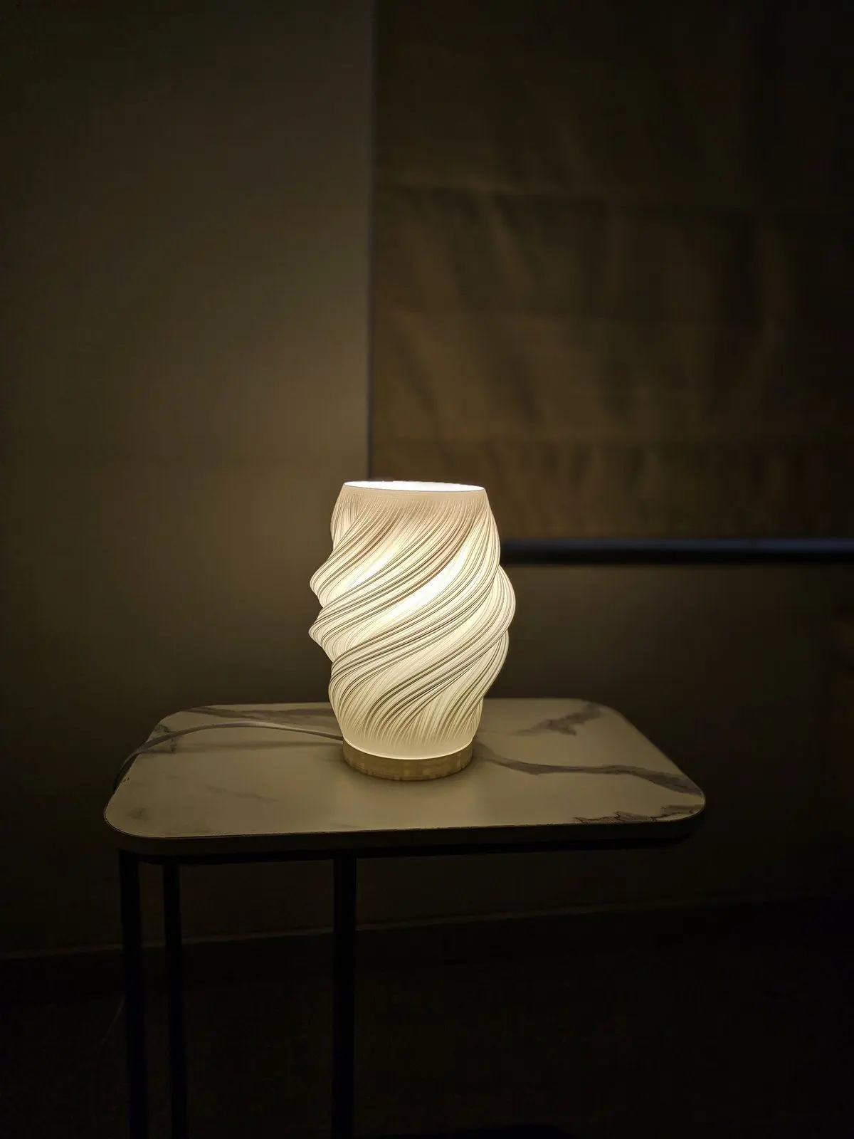 Wavy Lamp